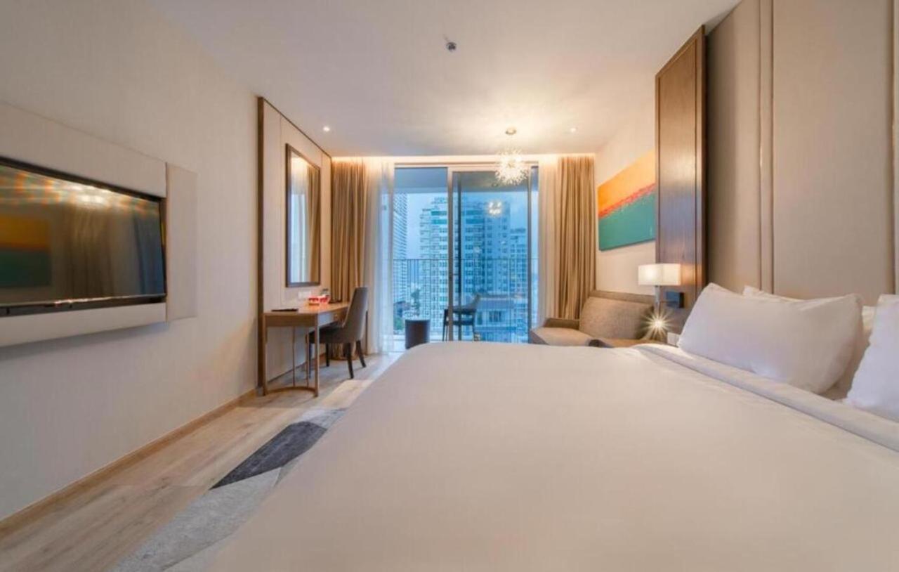 Homie Panorama Beachfront Residences Нячанг Экстерьер фото