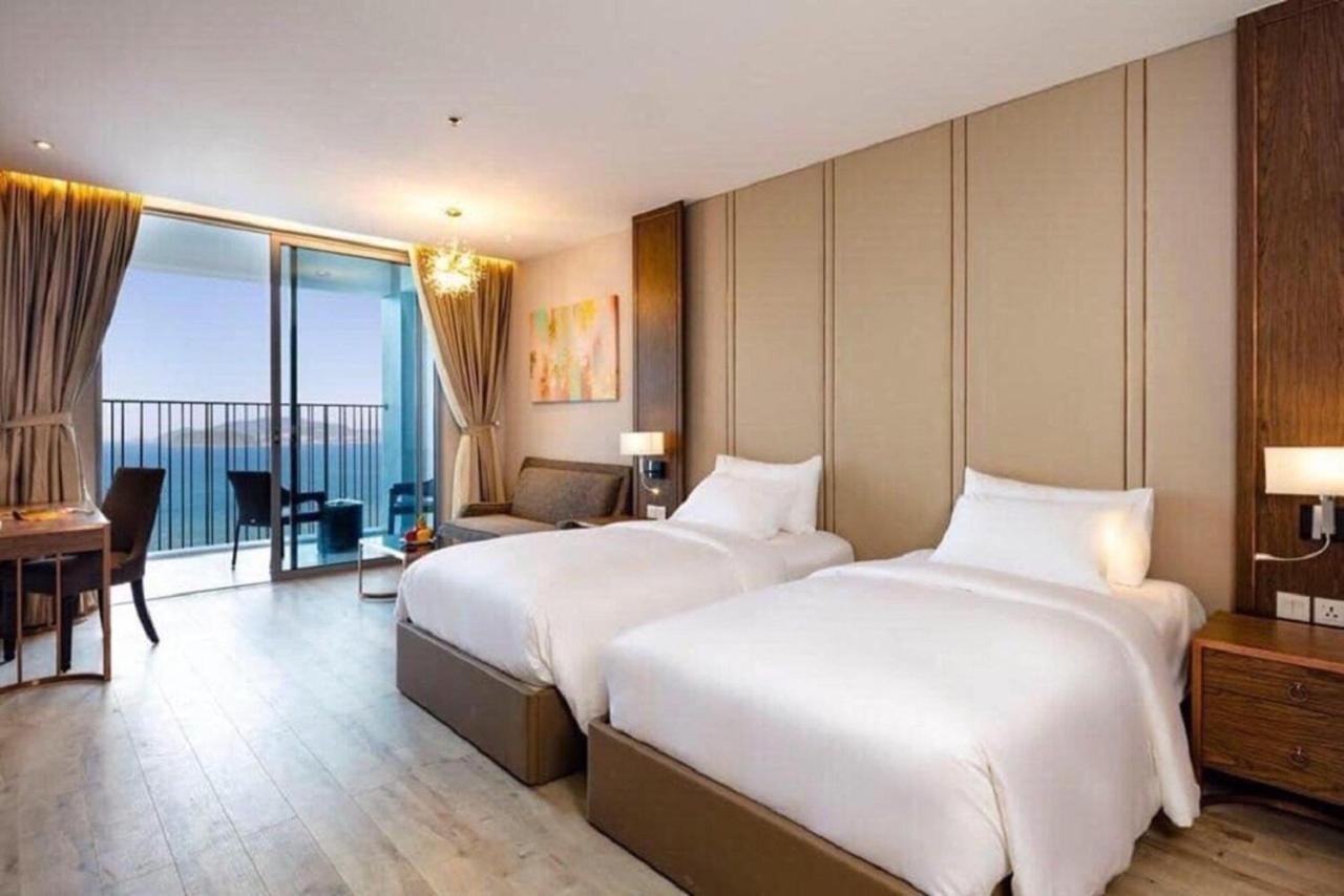 Homie Panorama Beachfront Residences Нячанг Экстерьер фото