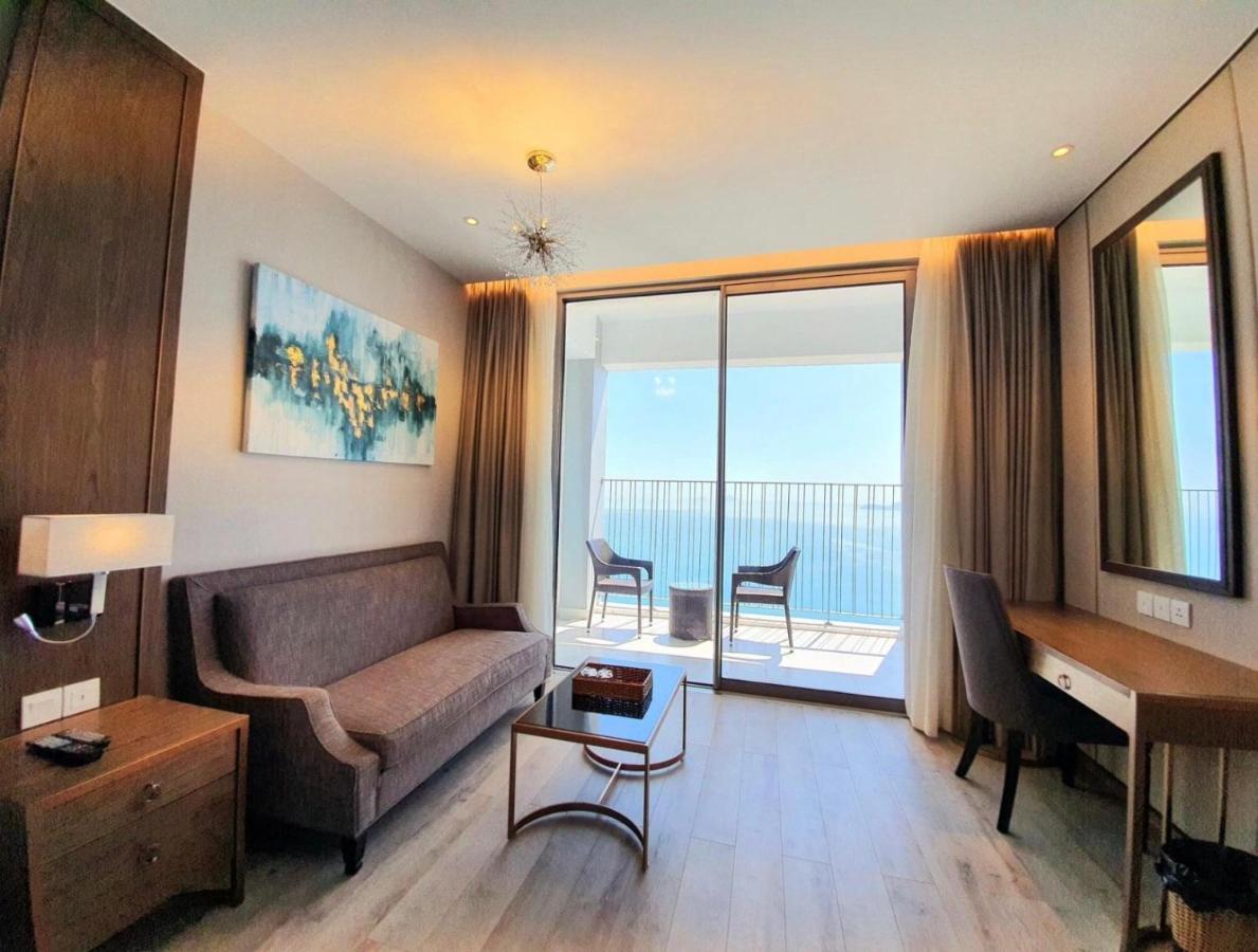 Homie Panorama Beachfront Residences Нячанг Экстерьер фото